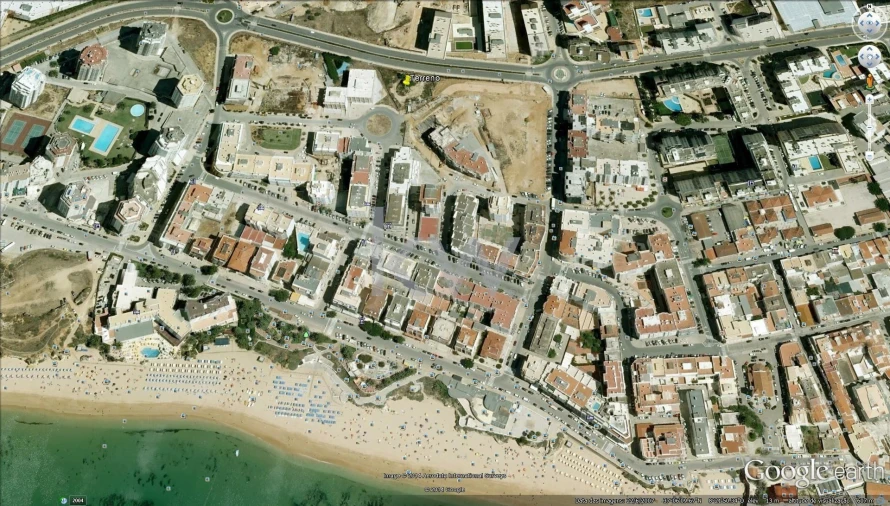 Terreno para Venda em Armação de Pera Foto 6