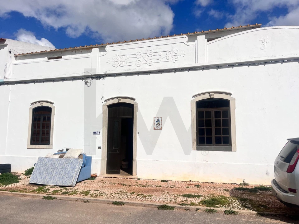 Prédio para Venda em São Bartolomeu de Messines Foto 4