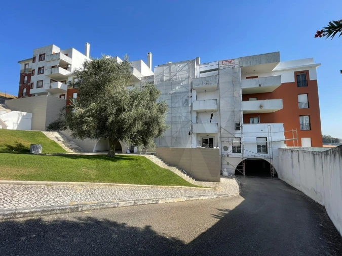 Apartamento T3 para Venda em Azambuja Foto 4