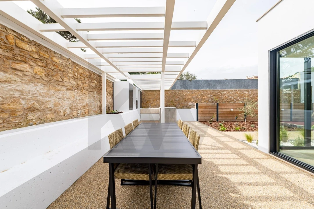Apartamento T4 para Venda em Carcavelos e Parede Foto 44