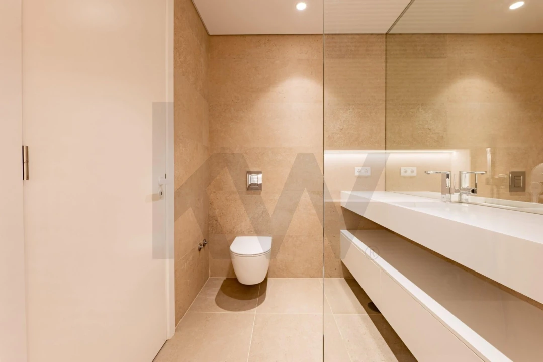 Apartamento T4 para Venda em Carcavelos e Parede Foto 25
