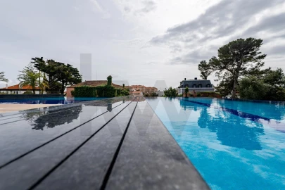 Apartamento T4 para Venda em Carcavelos e Parede
