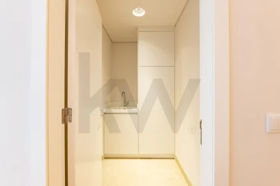 Apartamento T4 para Venda em Carcavelos e Parede