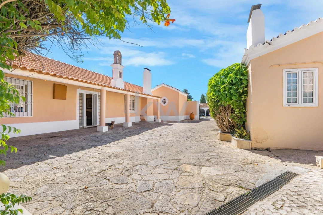 Quinta T4 para Venda em Carcavelos e Parede Foto 3