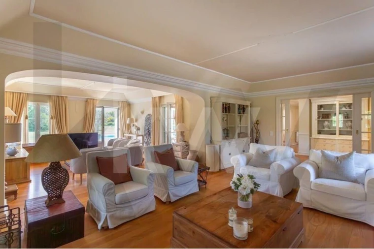 Moradia T5 para Arrendamento em Cascais e Estoril Foto 6