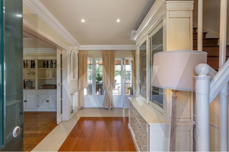 Moradia T5 para Arrendamento em Cascais e Estoril Foto 2