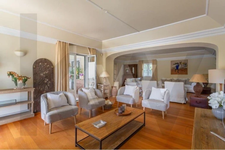 Moradia T5 para Arrendamento em Cascais e Estoril Foto 8