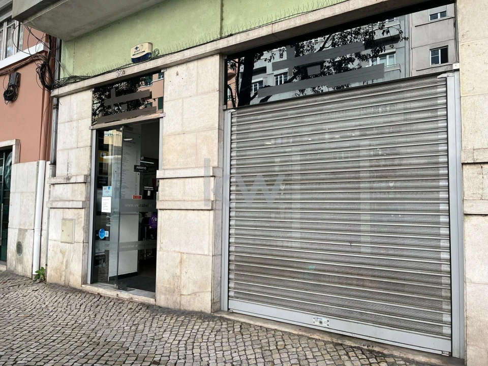 Loja para Trespasse em Estrela Foto 3