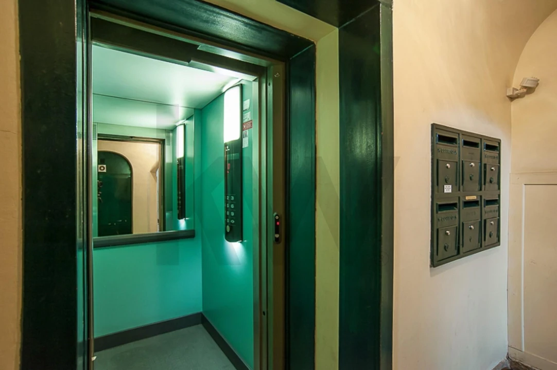 Apartamento T4 para Venda em Santa Maria Maior Foto 4