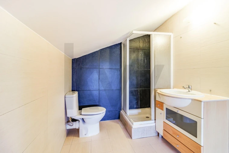 Moradia T4 para Venda em Santo Antão e São Julião do Tojal Foto 32