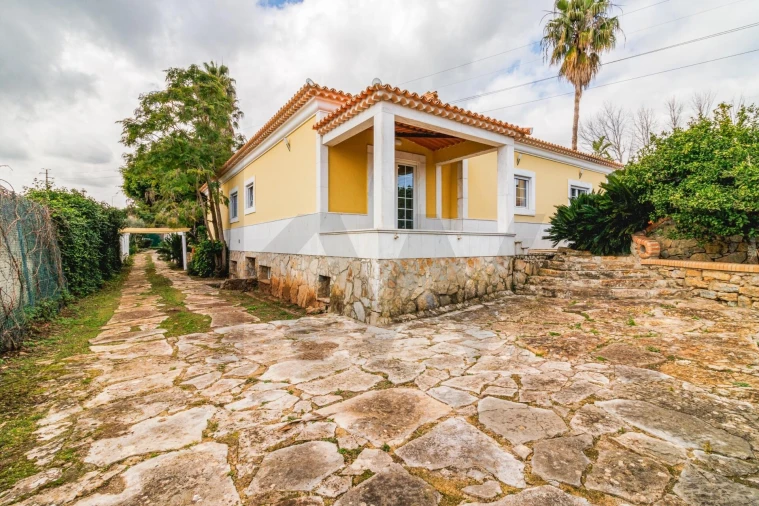 Moradia T4 para Venda em Santo Antão e São Julião do Tojal Foto 49