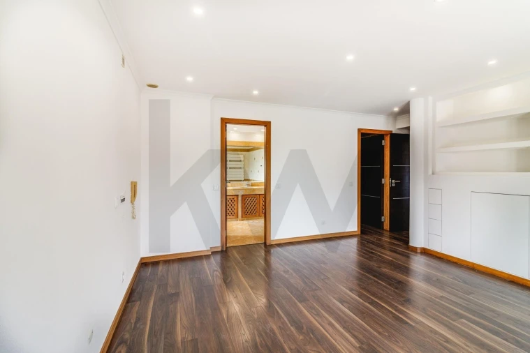 Moradia T4 para Venda em Santo Antão e São Julião do Tojal Foto 25