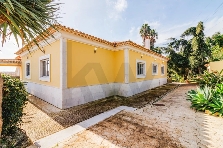 Moradia T4 para Venda em Santo Antão e São Julião do Tojal Foto 55