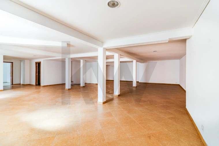 Moradia T4 para Venda em Santo Antão e São Julião do Tojal Foto 46