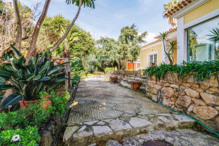 Moradia T4 para Venda em Santo Antão e São Julião do Tojal Foto 42