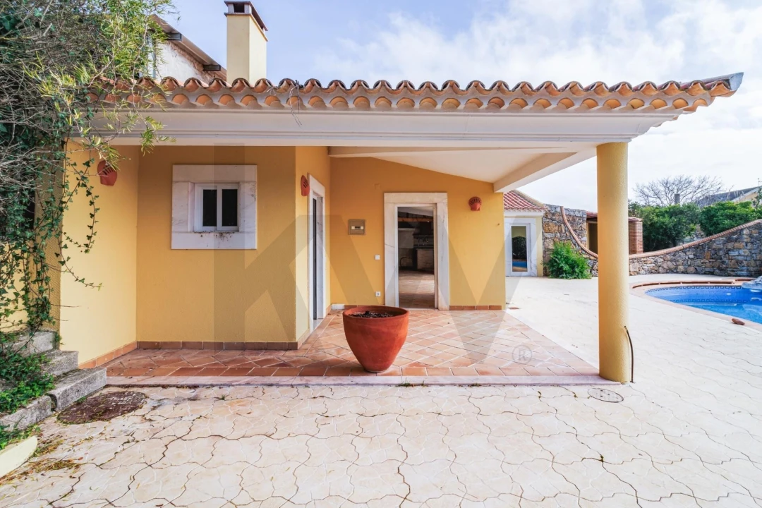 Moradia T4 para Venda em Santo Antão e São Julião do Tojal Foto 57