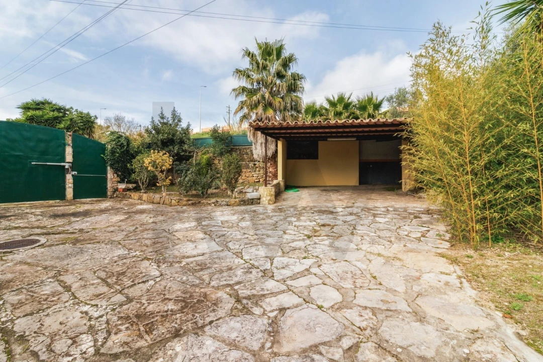 Moradia T4 para Venda em Santo Antão e São Julião do Tojal Foto 33