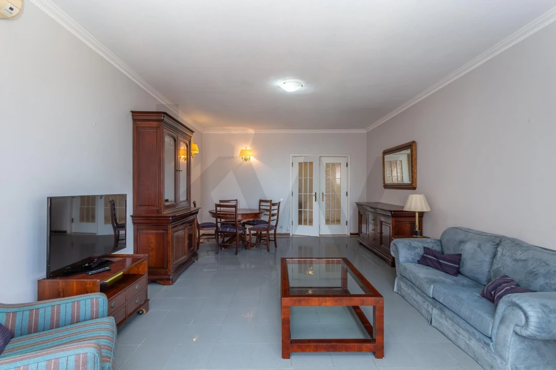Apartamento T3 para Venda em Oeiras e São Julião da Barra, Paço de Arcos e Caxias Foto 7