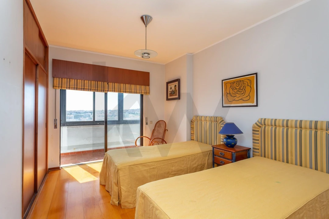 Apartamento T3 para Venda em Oeiras e São Julião da Barra, Paço de Arcos e Caxias Foto 17