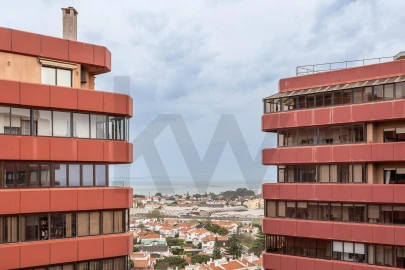 Apartamento T3 para Venda em Oeiras e São Julião da Barra, Paço de Arcos e Caxias