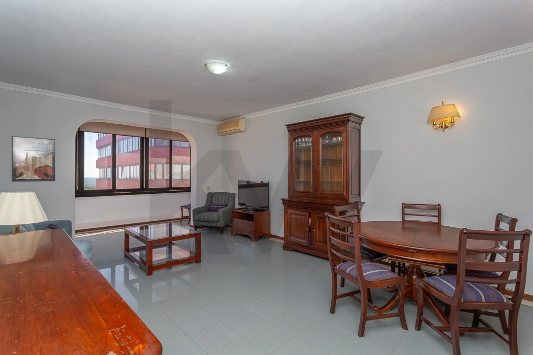 Apartamento T3 para Venda em Oeiras e São Julião da Barra, Paço de Arcos e Caxias Foto 5