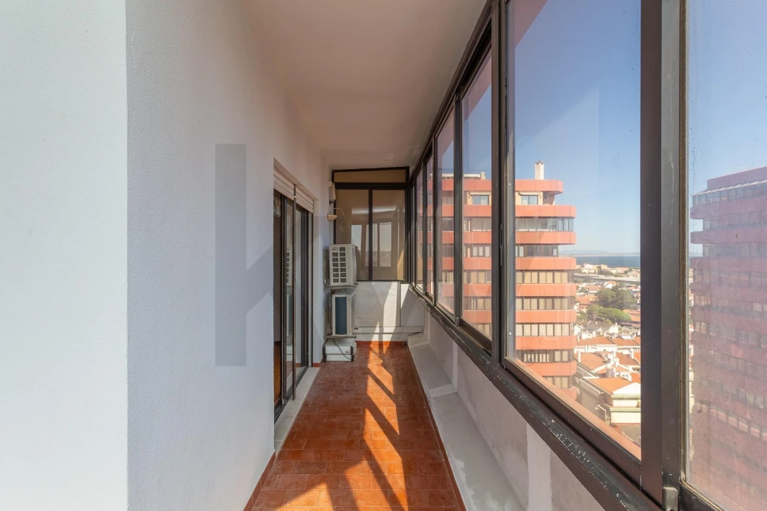 Apartamento T3 para Venda em Oeiras e São Julião da Barra, Paço de Arcos e Caxias Foto 29