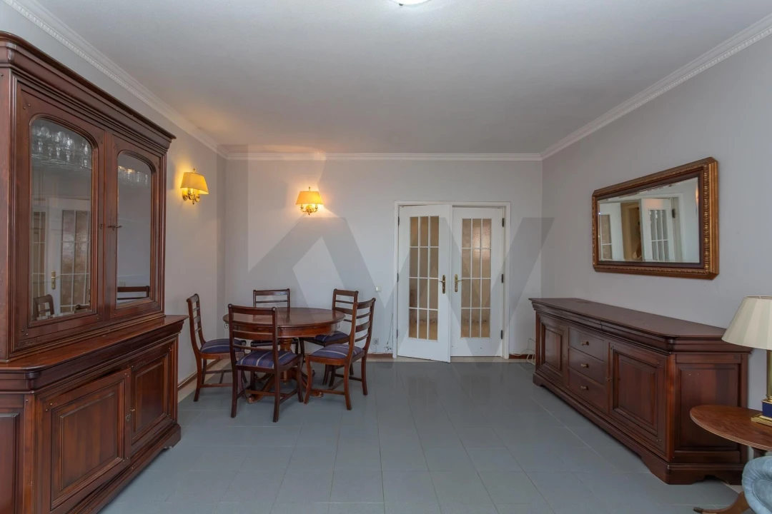 Apartamento T3 para Venda em Oeiras e São Julião da Barra, Paço de Arcos e Caxias Foto 8