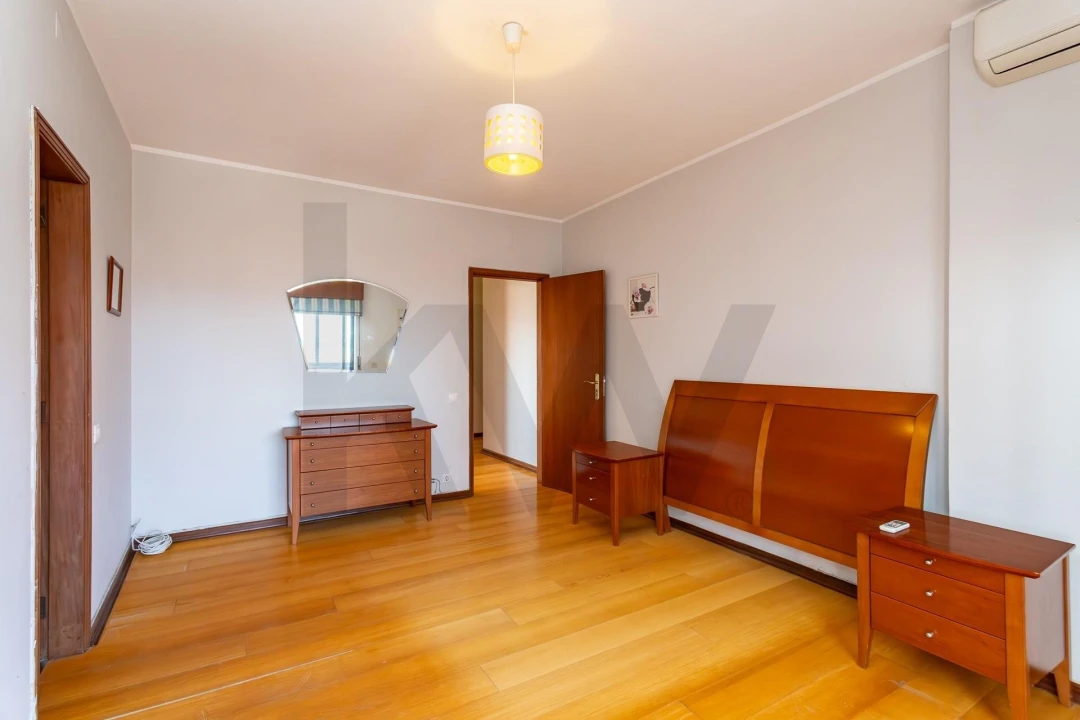 Apartamento T3 para Venda em Oeiras e São Julião da Barra, Paço de Arcos e Caxias Foto 23