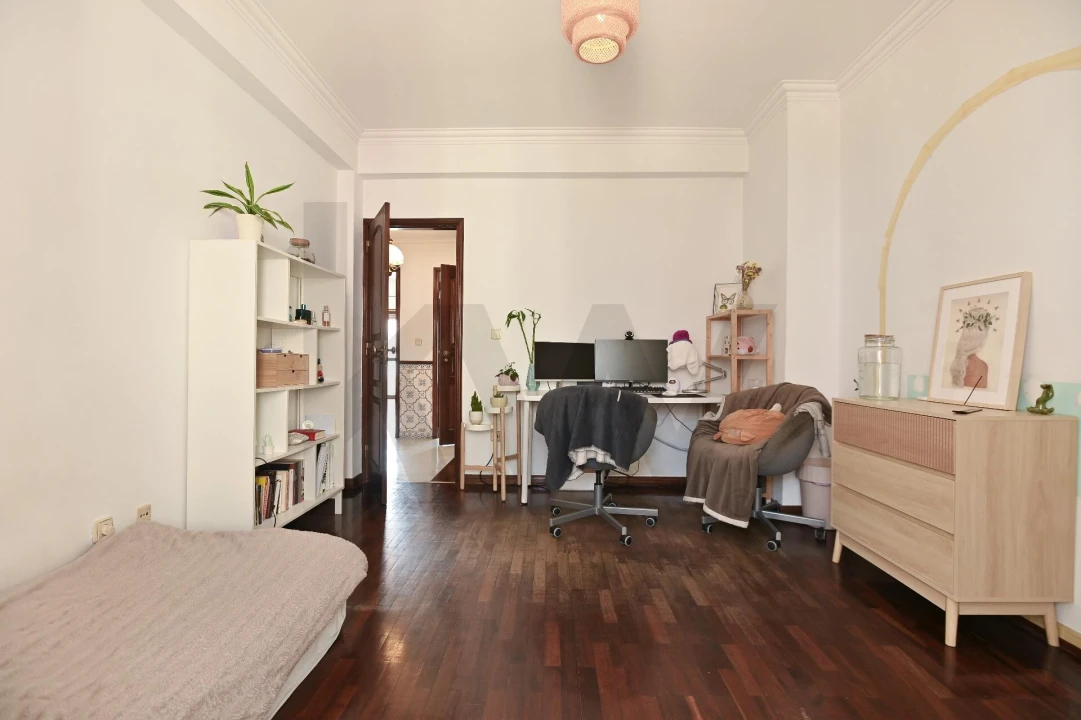 Moradia T5 para Venda em Algueirão-Mem Martins Foto 19