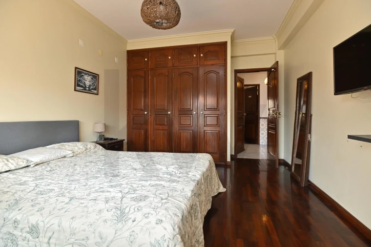 Moradia T5 para Venda em Algueirão-Mem Martins Foto 25