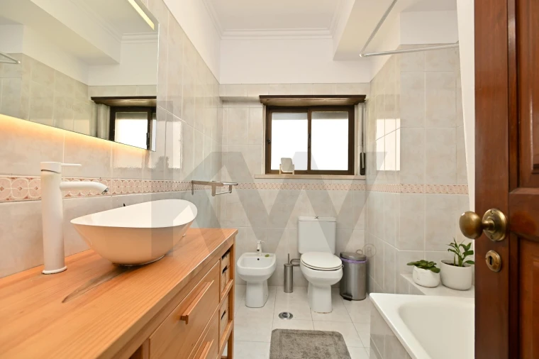 Moradia T5 para Venda em Algueirão-Mem Martins Foto 14