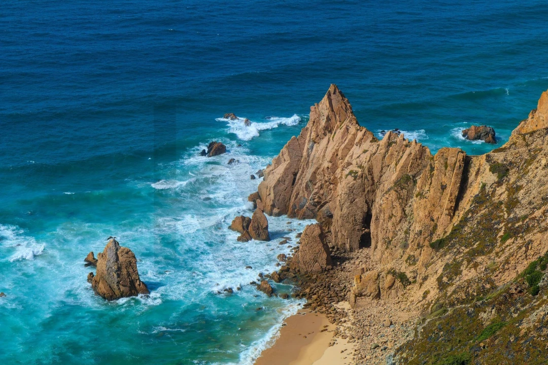 Moradia T4 para Venda em Colares Foto 3