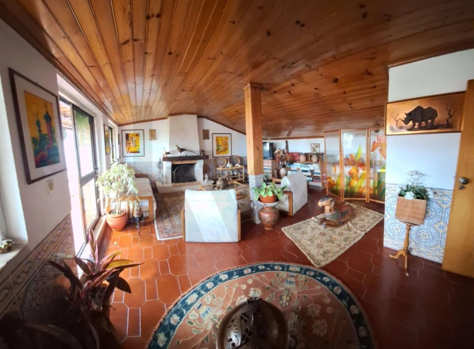 Moradia T4 para Venda em Algueirão-Mem Martins Foto 31