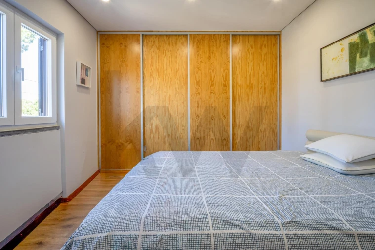 Moradia T3 para Venda em Colares Foto 38