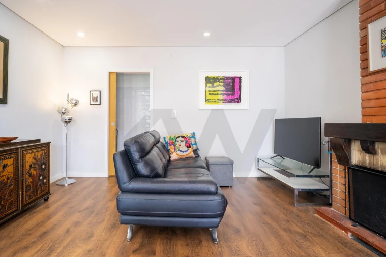 Moradia T3 para Venda em Colares Foto 8