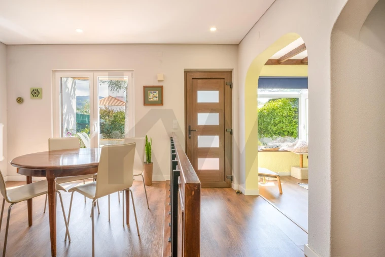 Moradia T3 para Venda em Colares Foto 3