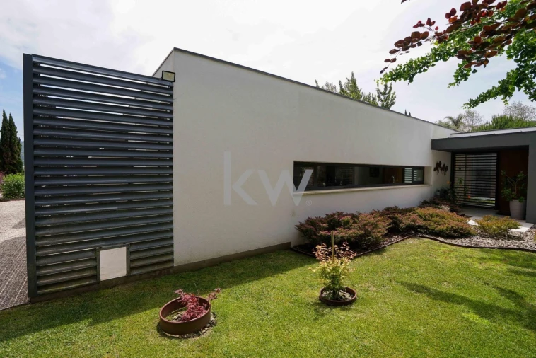 Moradia T3 para Venda em Colares Foto 40