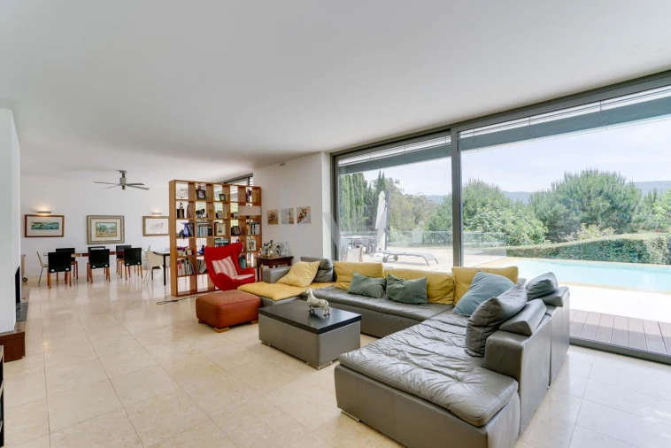 Moradia T3 para Venda em Colares Foto 6