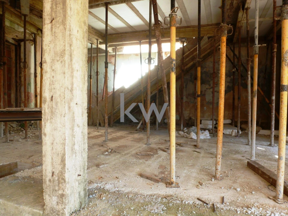 Moradia T2 para Venda em Queluz e Belas Foto 22