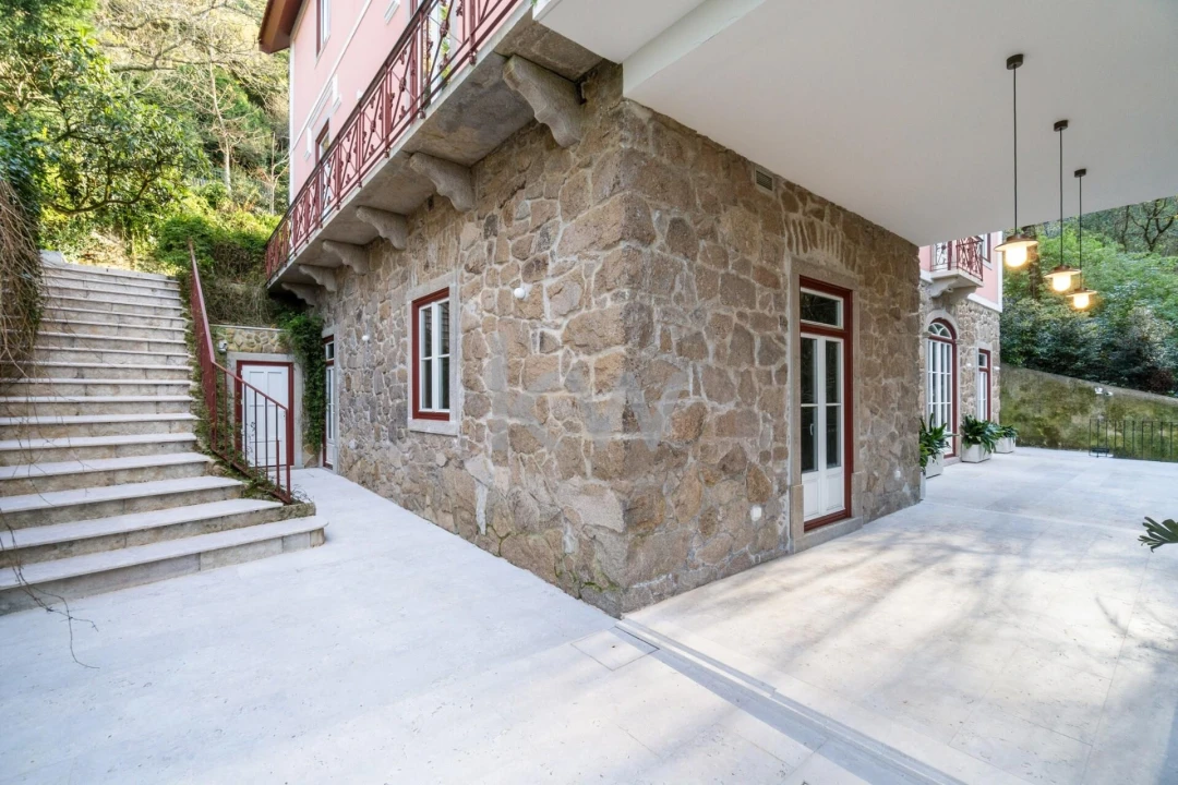 Moradia T7 para Venda em São João das Lampas e Terrugem Foto 44