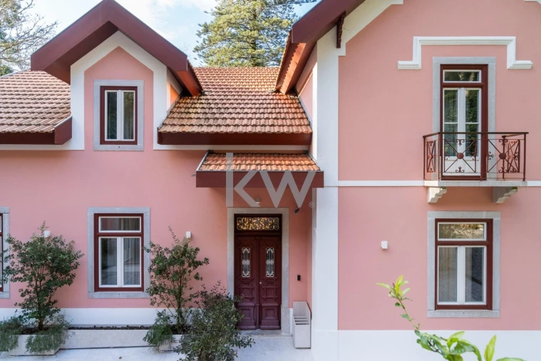 Moradia T7 para Venda em São João das Lampas e Terrugem Foto 3