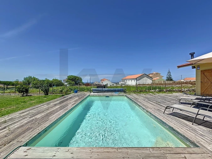 Moradia T4 para Venda em Santa Maria e São Miguel, São Martinho, São Pedro Penaferrim Foto 1