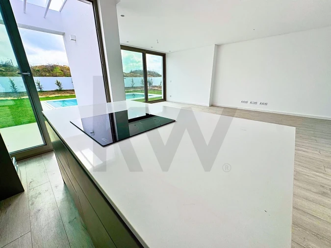 Moradia T3 para Venda em Santa Maria e São Miguel, São Martinho, São Pedro Penaferrim Foto 10