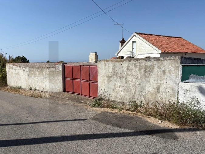 Moradia T2 para Venda em Santa Maria e São Miguel, São Martinho, São Pedro Penaferrim Foto 1