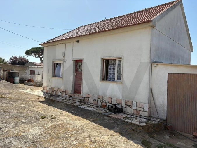 Moradia T2 para Venda em Santa Maria e São Miguel, São Martinho, São Pedro Penaferrim Foto 4