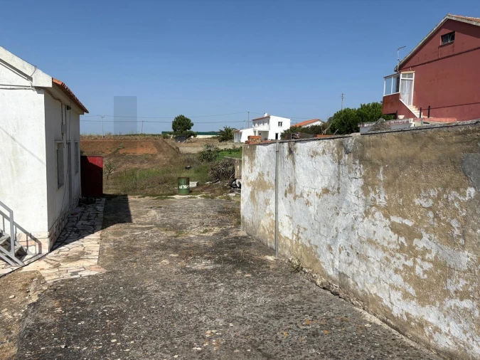 Moradia T2 para Venda em Santa Maria e São Miguel, São Martinho, São Pedro Penaferrim Foto 7