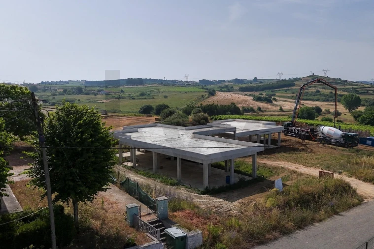 Moradia T3 para Venda em Santo Quintino Foto 15