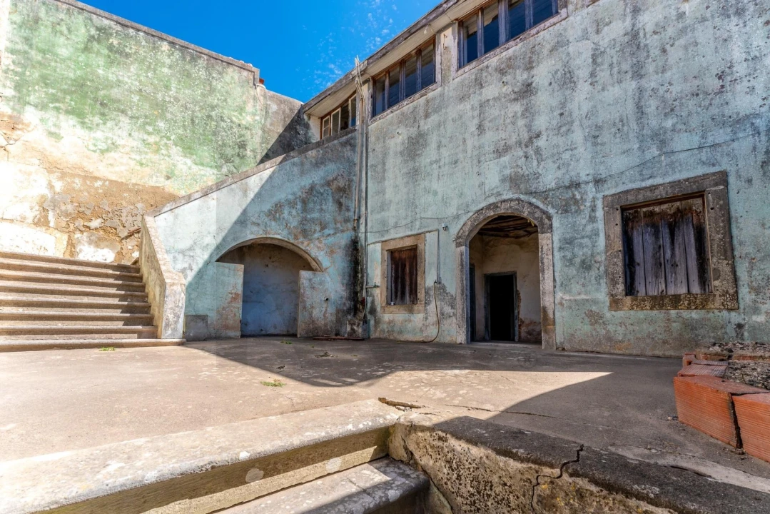 Moradia T5 para Venda em Santa Maria, São Pedro e Matacães Foto 3