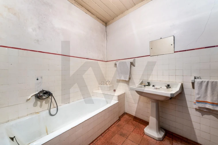 Moradia T5 para Venda em Santa Maria, São Pedro e Matacães Foto 38