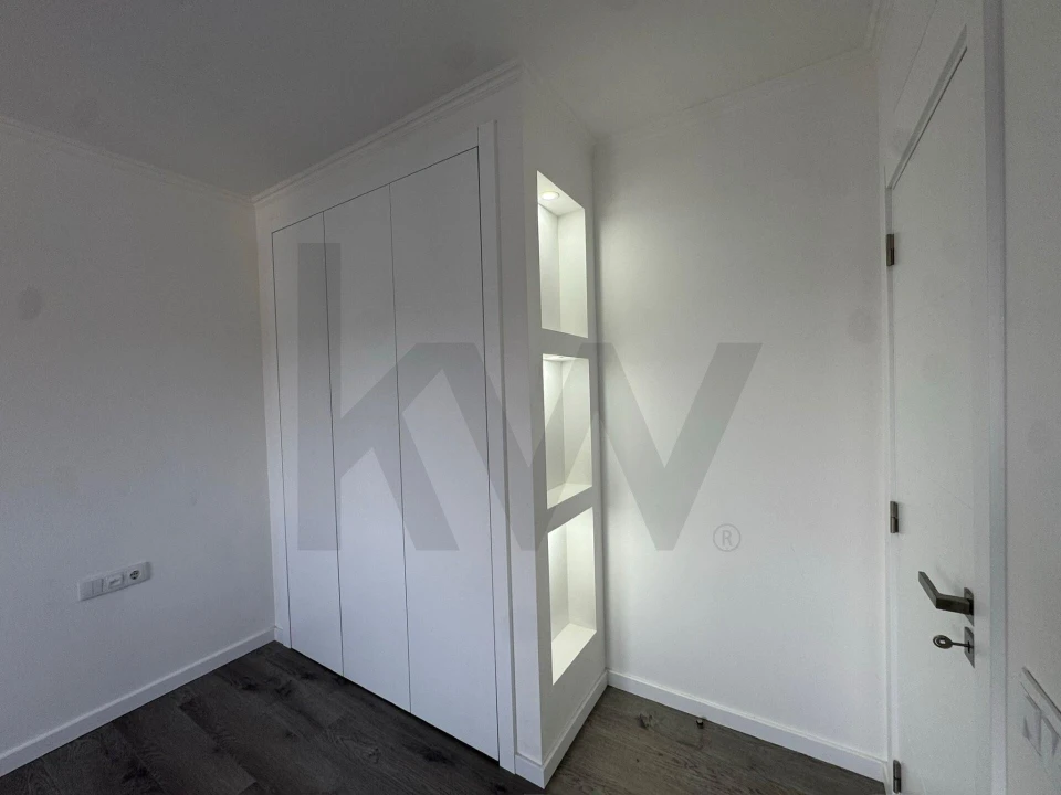 Apartamento T3 para Venda em Ramada e Caneças Foto 7